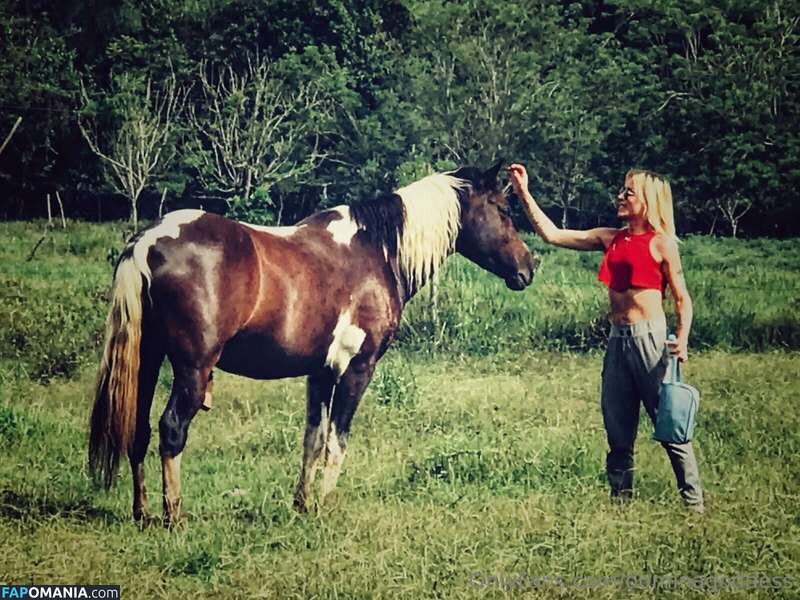 Domina Diosa Nude OnlyFans  Leaked Photo #17