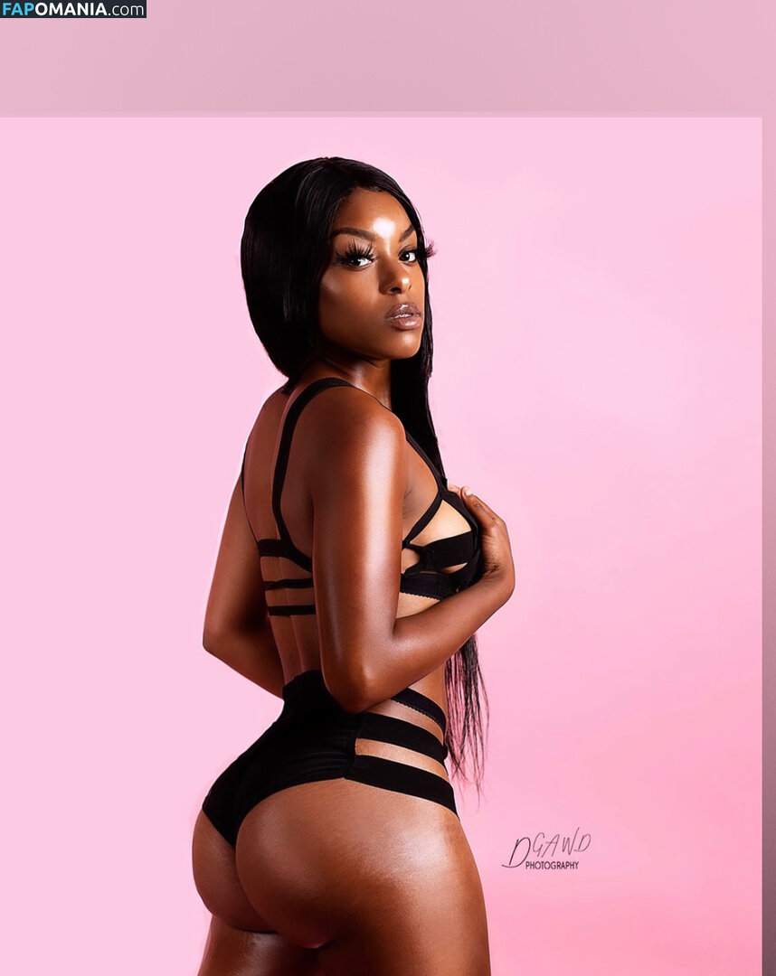 donna / donnaque3n / donnaqueen Nude OnlyFans  Leaked Photo #1