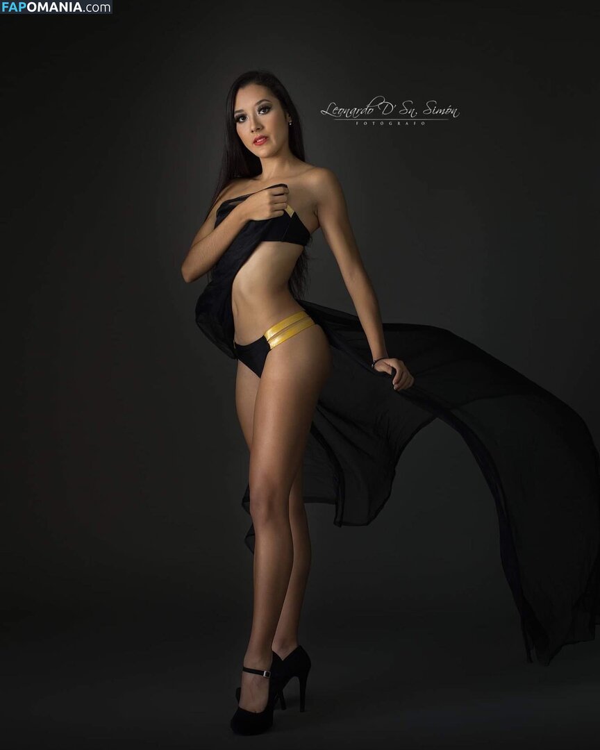 Danna Irlanda Barajas / dibobarajas / downey_lily / downeyloly Nude OnlyFans  Leaked Photo #7