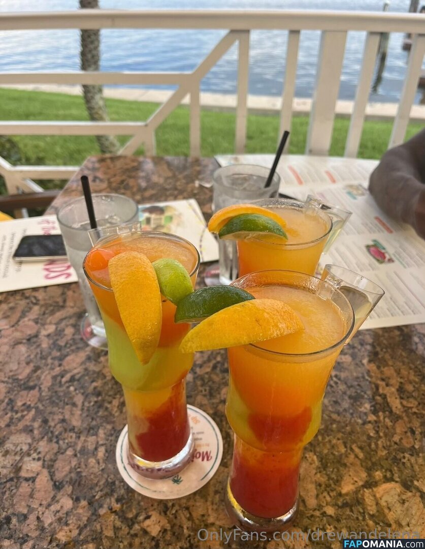 drewandelena / elena.drew Nude OnlyFans  Leaked Photo #5