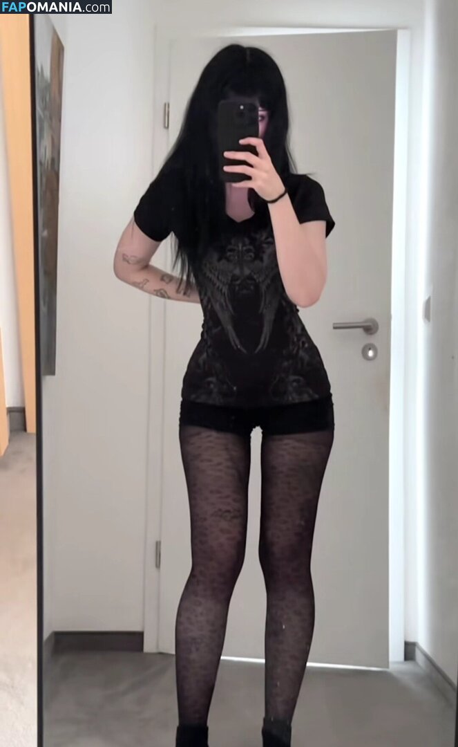 Drowsylio Nude OnlyFans  Leaked Photo #8