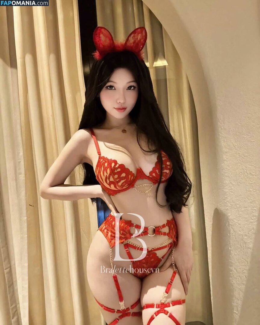 Duyenn Hipp / duyenn.hipp Nude OnlyFans  Leaked Photo #235