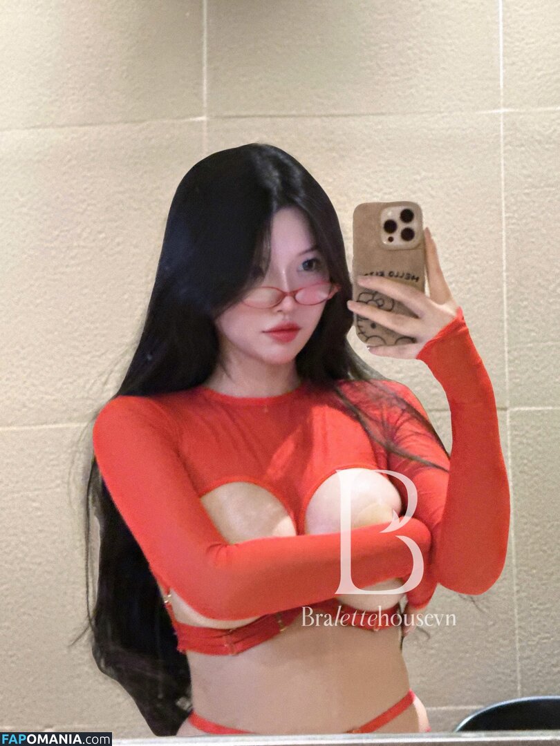 Duyenn Hipp / duyenn.hipp Nude OnlyFans  Leaked Photo #255