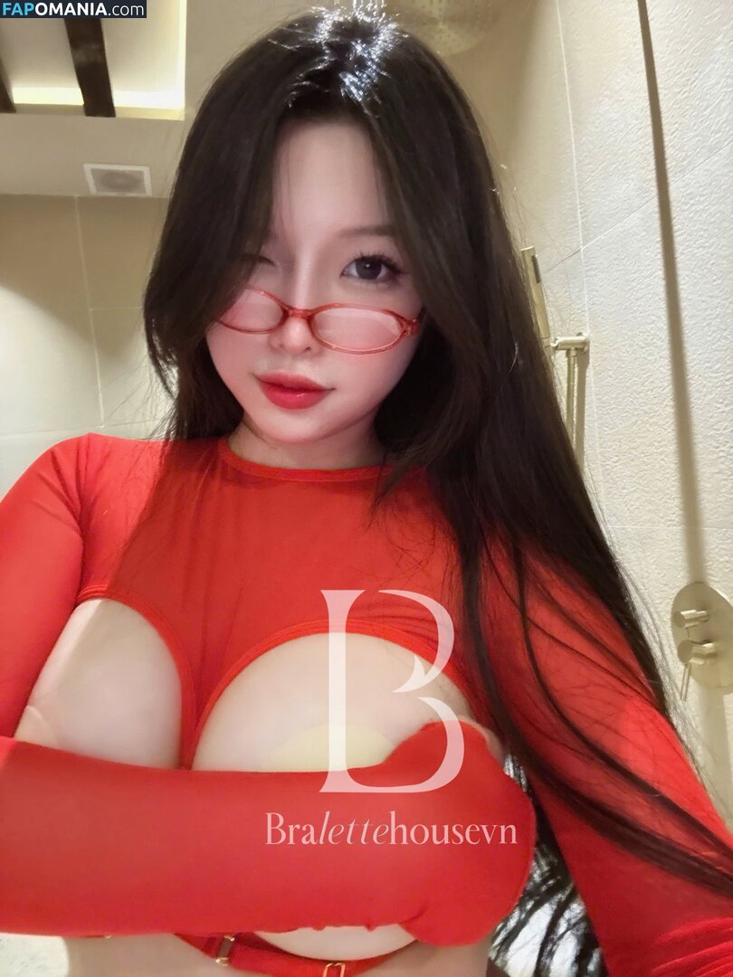 Duyenn Hipp / duyenn.hipp Nude OnlyFans  Leaked Photo #257