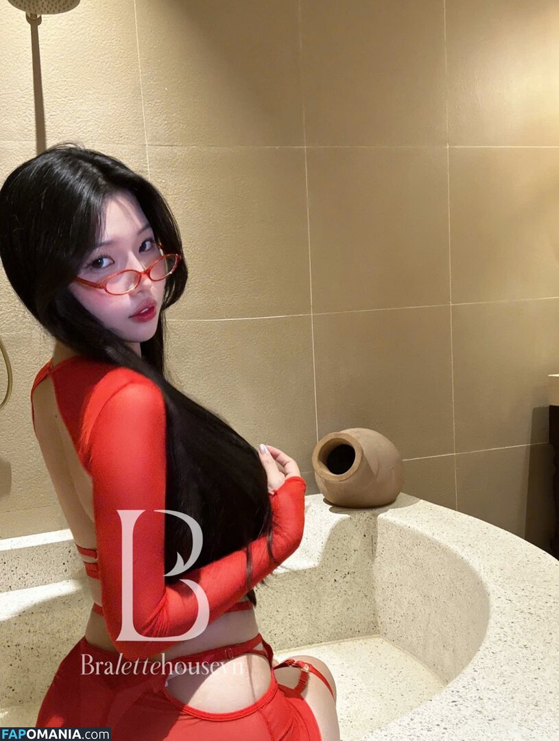 Duyenn Hipp / duyenn.hipp Nude OnlyFans  Leaked Photo #258