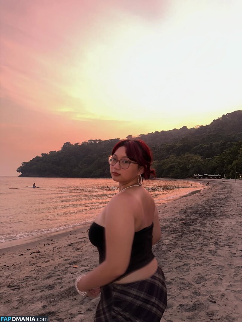dvmyuna / dvna___dvna Nude OnlyFans  Leaked Photo #2