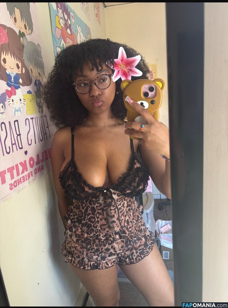 Earth2daya777 Nude OnlyFans  Leaked Photo #2