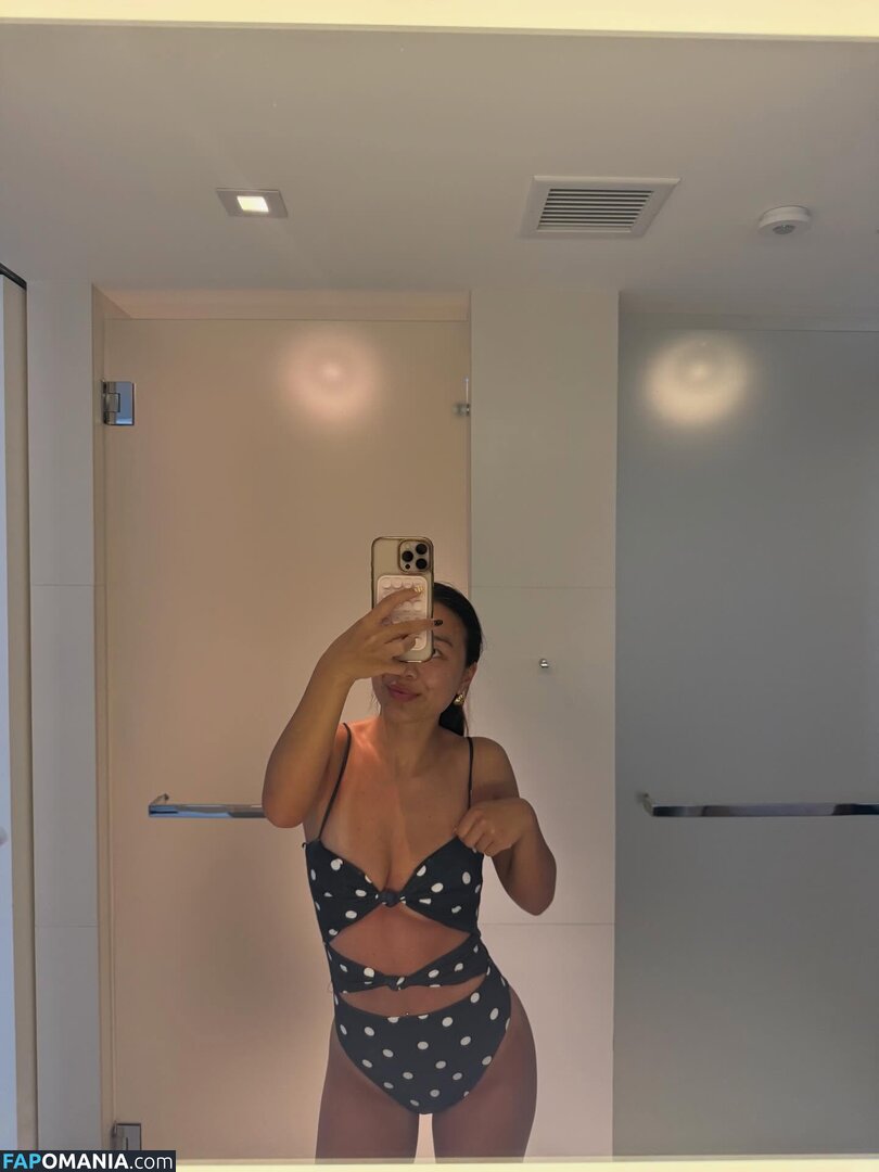 eatingalonediaries / khaleesi420eats Nude OnlyFans  Leaked Photo #2