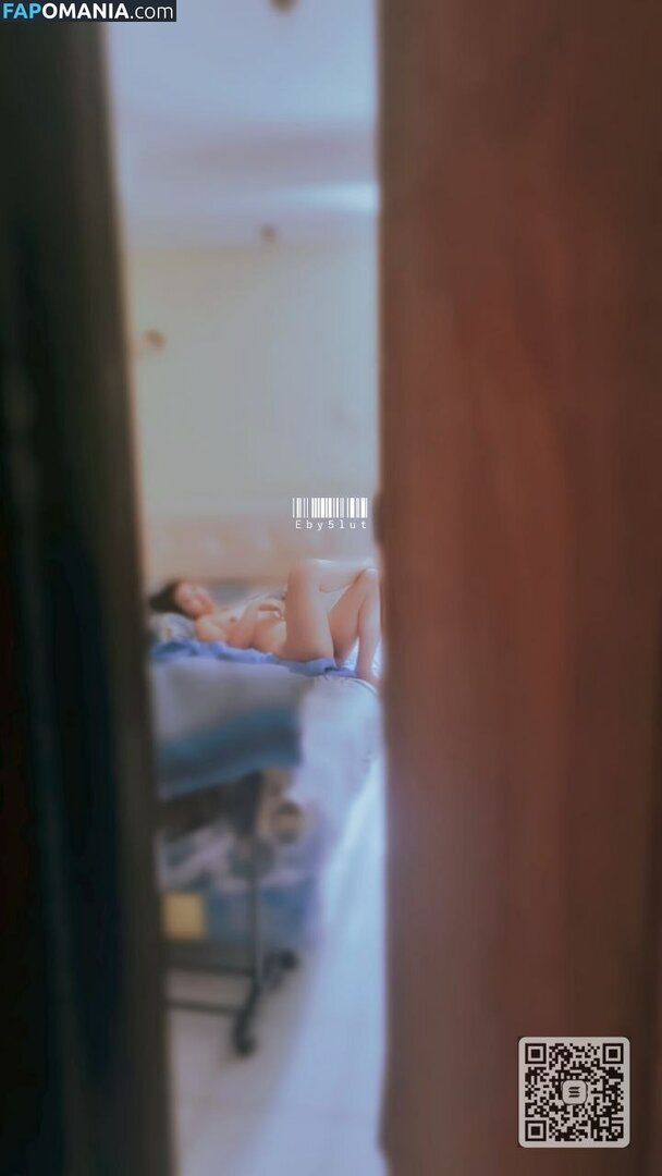 Eby Sarasvati / Eby5lut / EbySarasvati Nude OnlyFans  Leaked Photo #20