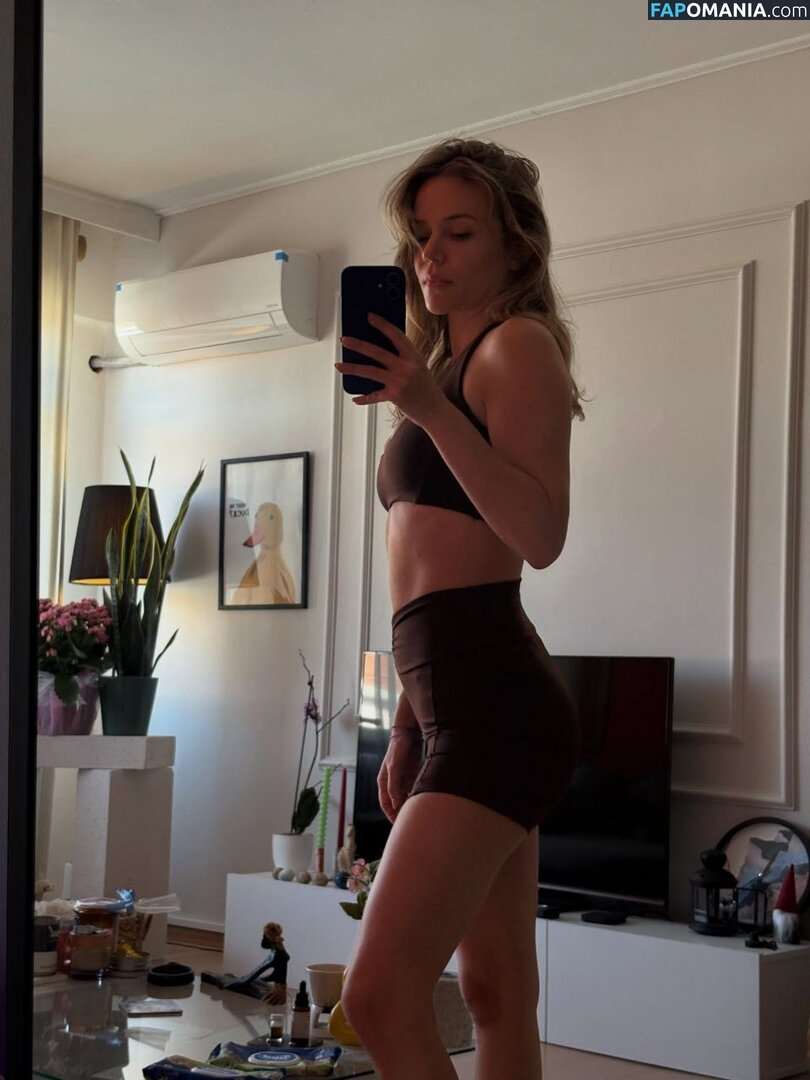 1ecemkaravus / Ecem Karavus / ecmkrvs / https: Nude OnlyFans  Leaked Photo #20