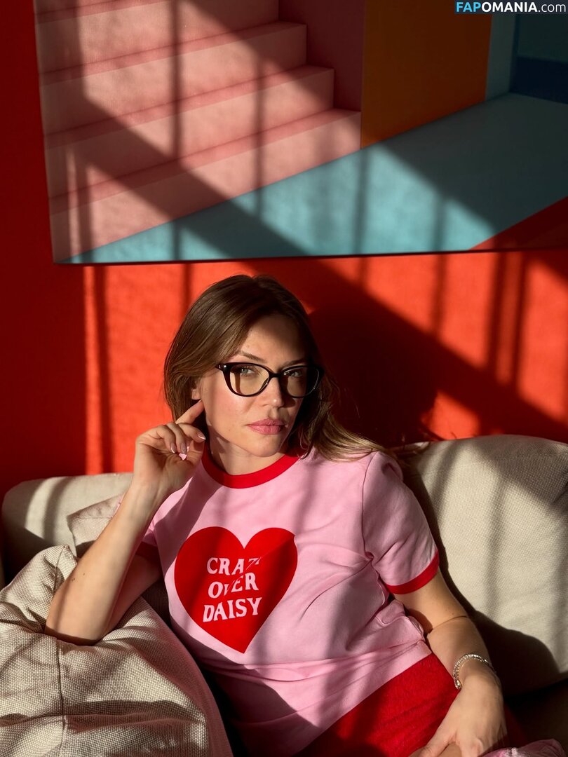 1ecemkaravus / Ecem Karavus / ecmkrvs / https: Nude OnlyFans  Leaked Photo #27