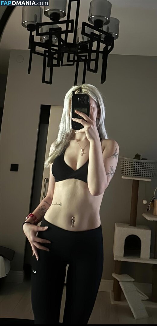 Eda Eryurt / EdaMilka / eda.eryurt Nude OnlyFans  Leaked Photo #2