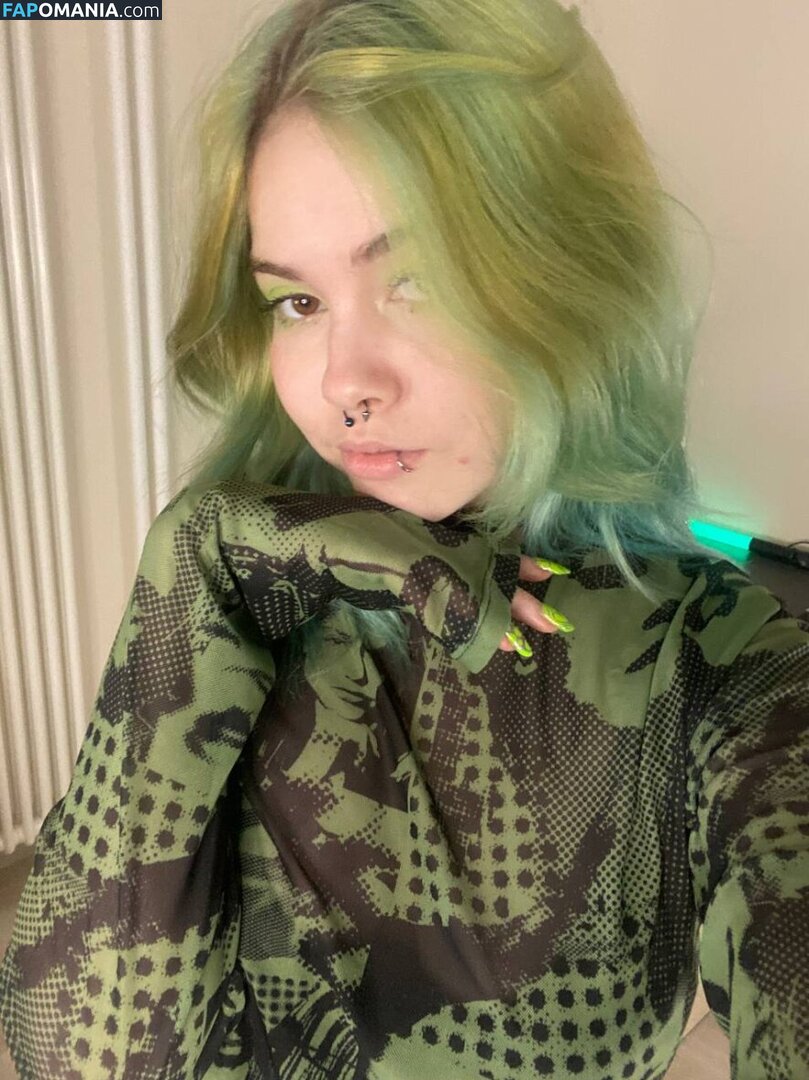 edinacowee Nude OnlyFans  Leaked Photo #1