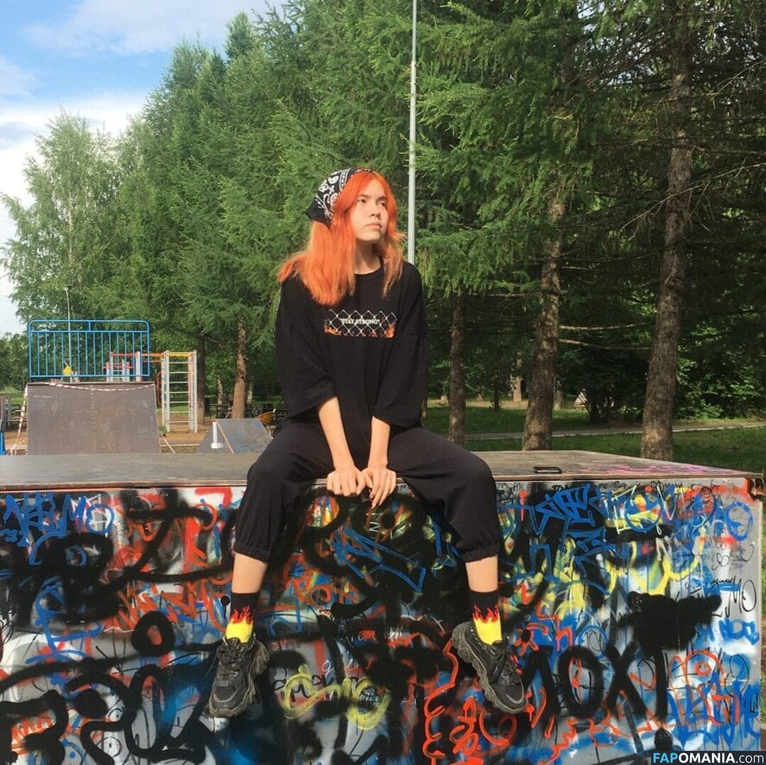 edinacowee Nude OnlyFans  Leaked Photo #2