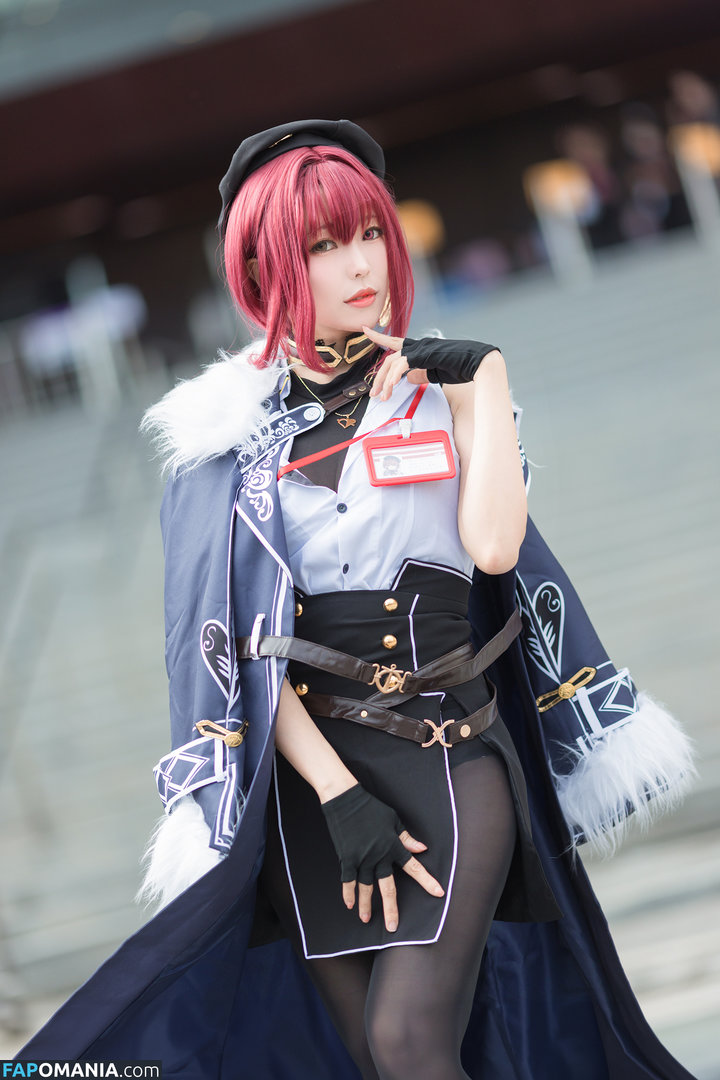 Ely Cosplay / eeelyeee Nude OnlyFans  Leaked Photo #6