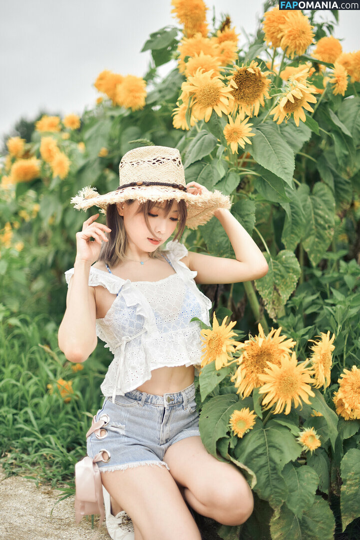 Ely Cosplay / eeelyeee Nude OnlyFans  Leaked Photo #152