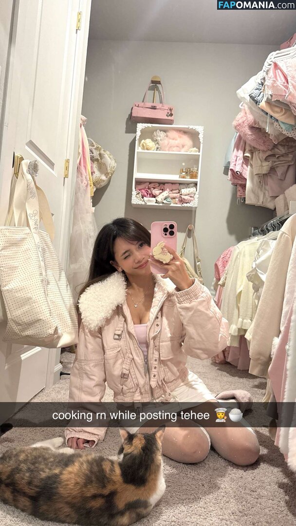 Eeveenara | Eevee Enara Nude OnlyFans  Leaked Photo #1