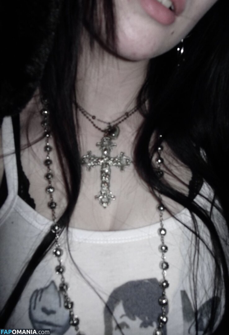 EFCevie / eevieaspen Nude OnlyFans  Leaked Photo #3