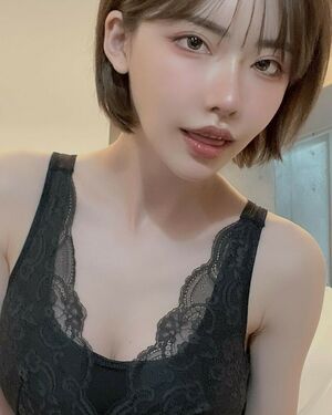 Eimi Fukada