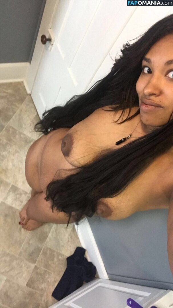 Elaynah Nude OnlyFans  Leaked Photo #13