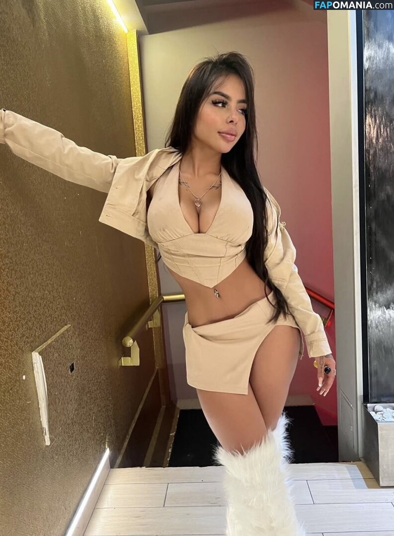 Ele Jamaica / elajamaica19 / imladyele Nude OnlyFans  Leaked Photo #4