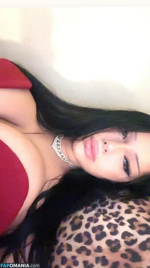 Wissem / _Elegancewoman_ / isswxm Nude OnlyFans  Leaked Photo #3