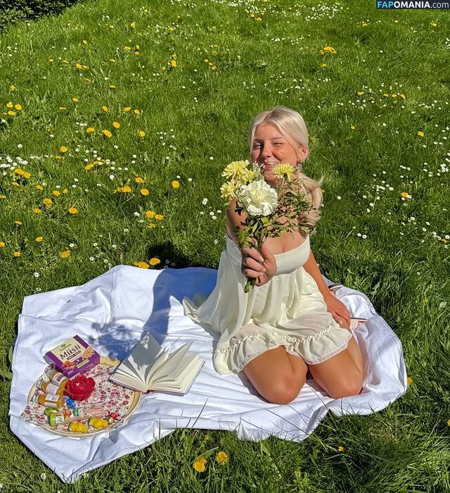Elena Zoe / elena.zbt Nude OnlyFans  Leaked Photo #21
