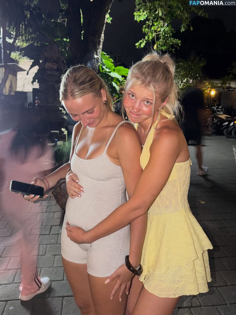 Elena Zoe / elena.zbt Nude OnlyFans  Leaked Photo #24