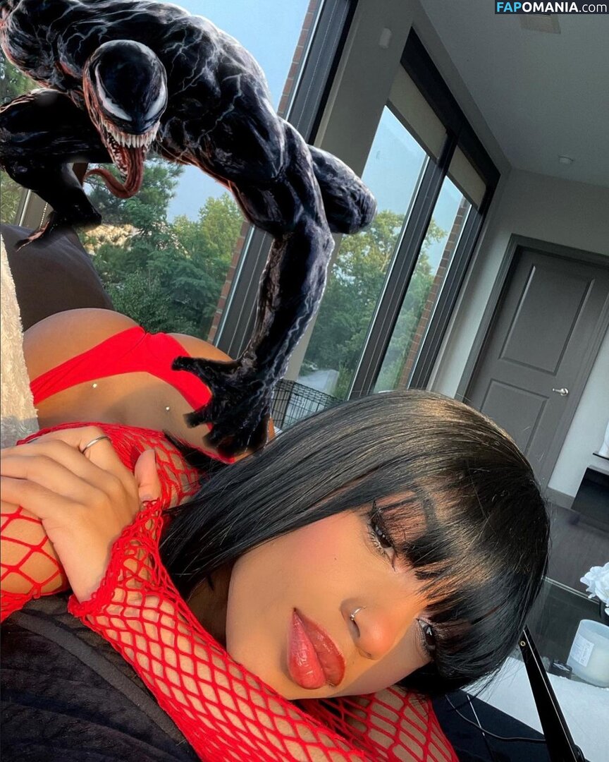Elenii Abby / eleniiye Nude OnlyFans  Leaked Photo #2