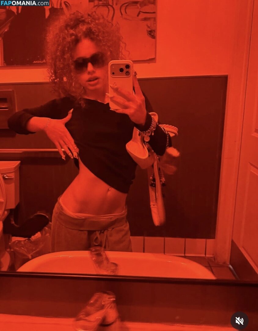 Eliana Kalogeras / Elianakalogera / eliana.kalogeras / https: Nude OnlyFans  Leaked Photo #4