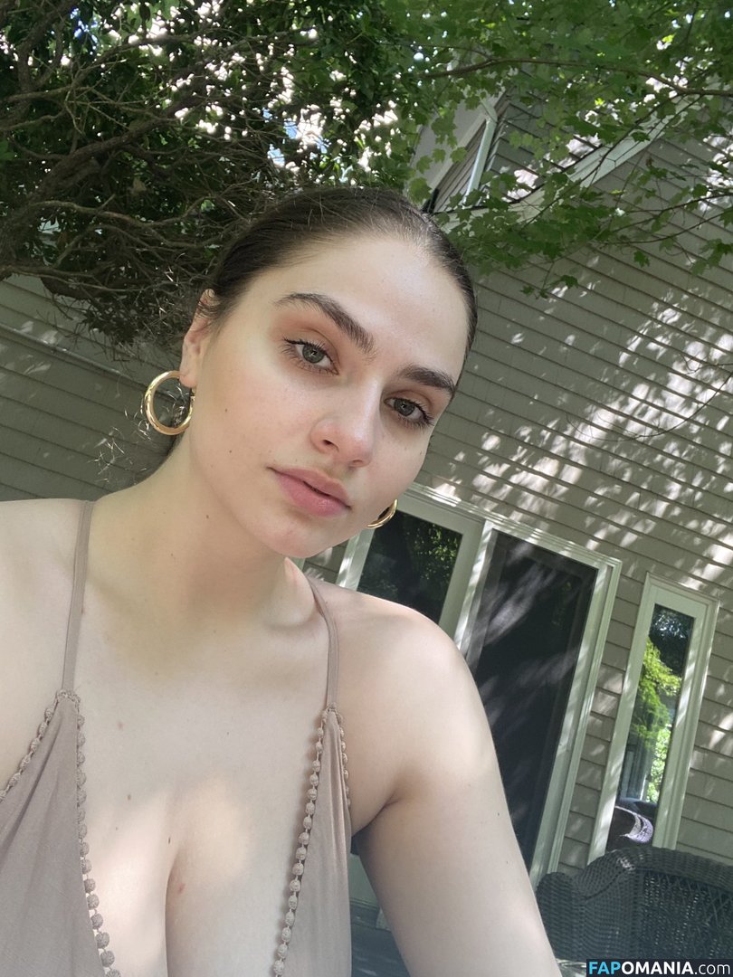 Elisabeth Marchini / ejmarchini / lizmarchini Nude OnlyFans  Leaked Photo #3