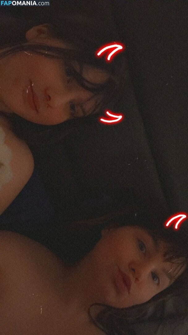 Eliza Makki / cryspiitz / elizamakki / https: Nude OnlyFans  Leaked Photo #15