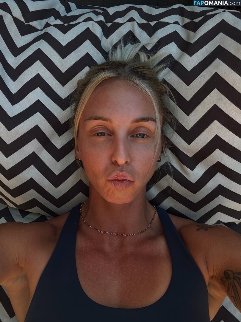 Elizabeth Clay / Liz Clay / lizclay_ Nude OnlyFans  Leaked Photo #9