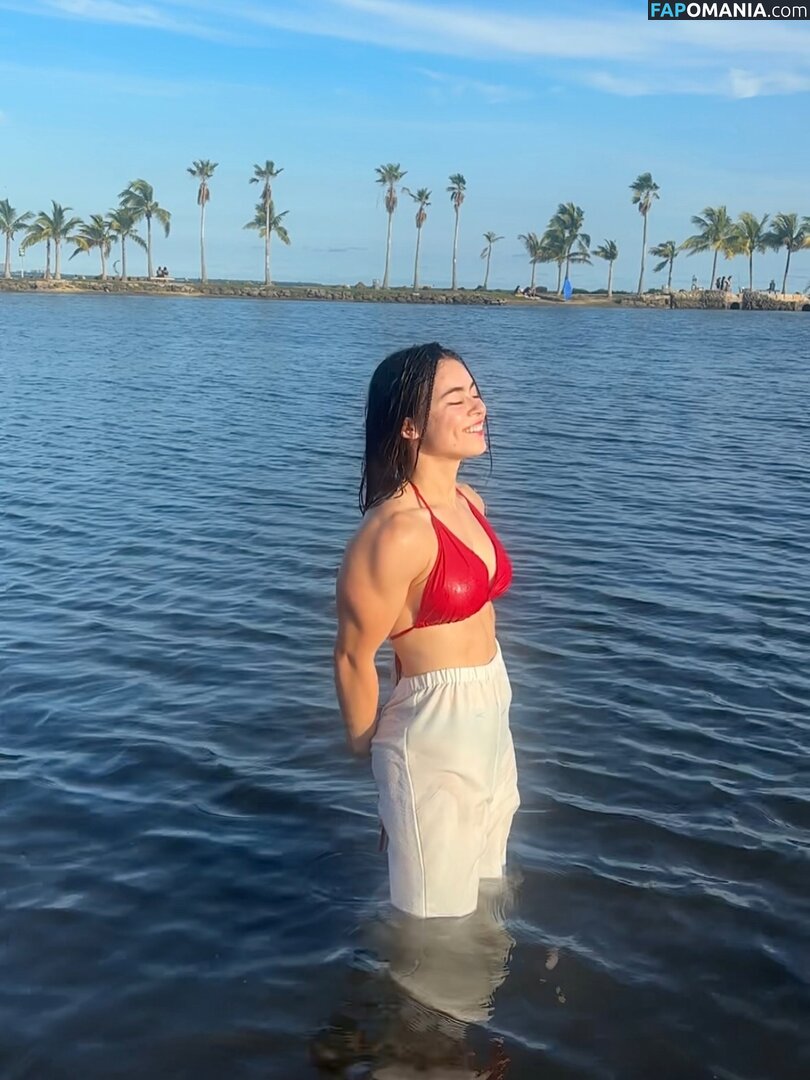 Elizabeth Reynoso / elizabethreyoso Nude OnlyFans  Leaked Photo #5