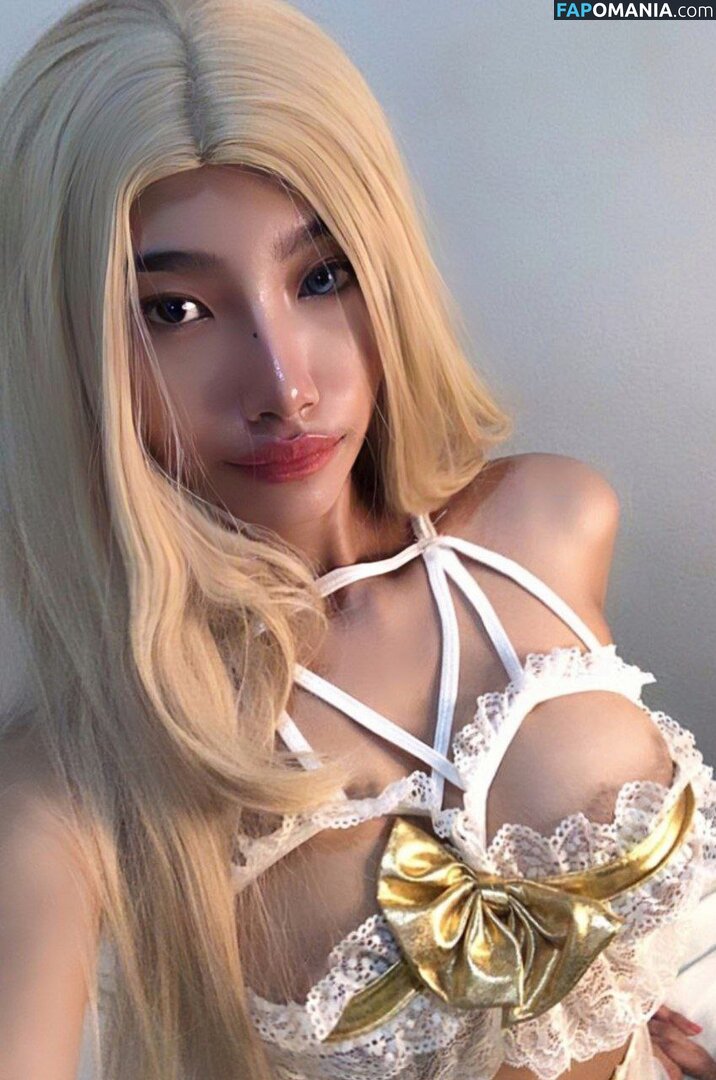 Ellacos / june_likeamonth Nude OnlyFans  Leaked Photo #34