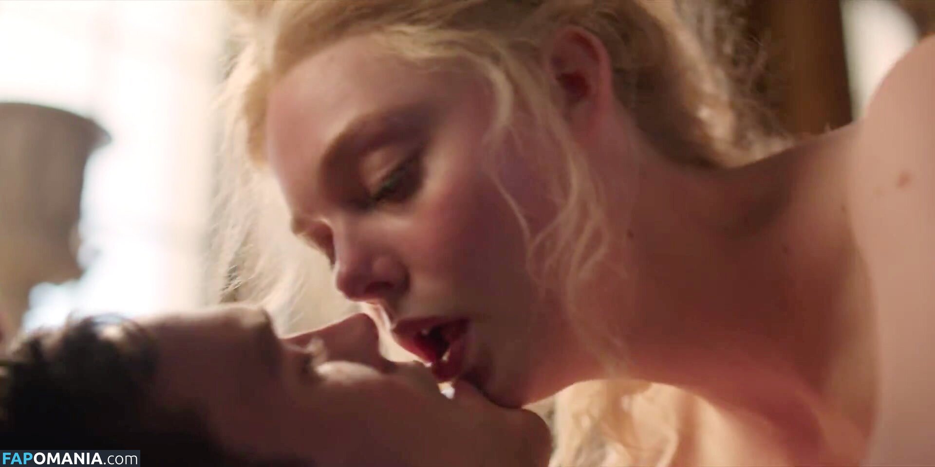 Elle Fanning / ellefanning Nude OnlyFans  Leaked Photo #67