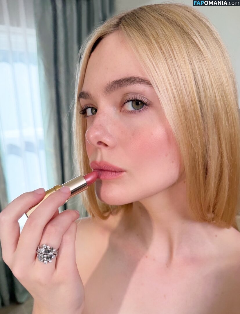 Elle Fanning / ellefanning Nude OnlyFans  Leaked Photo #86