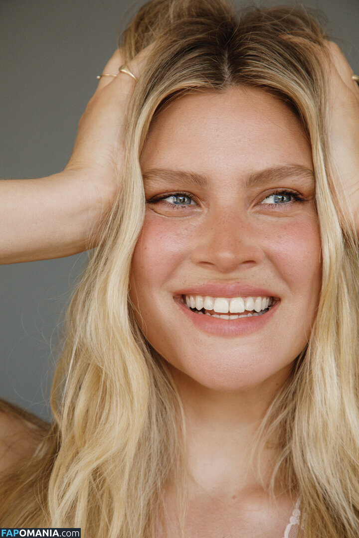 Elle Wagner / elle_wagner_ / ellewagner / https: Nude OnlyFans  Leaked Photo #3