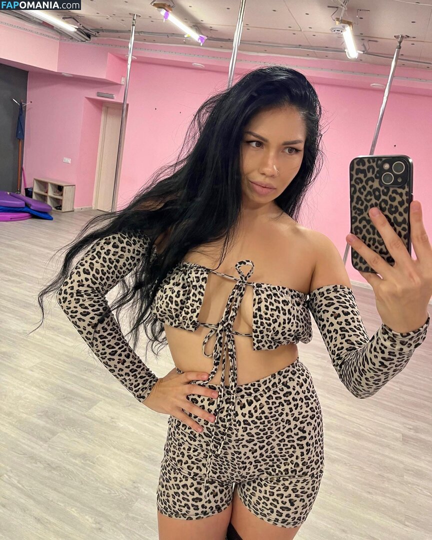 ellenalemish Nude OnlyFans  Leaked Photo #6