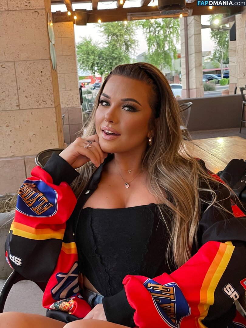 ellesbellesbakery / ellesbelless Nude OnlyFans  Leaked Photo #1