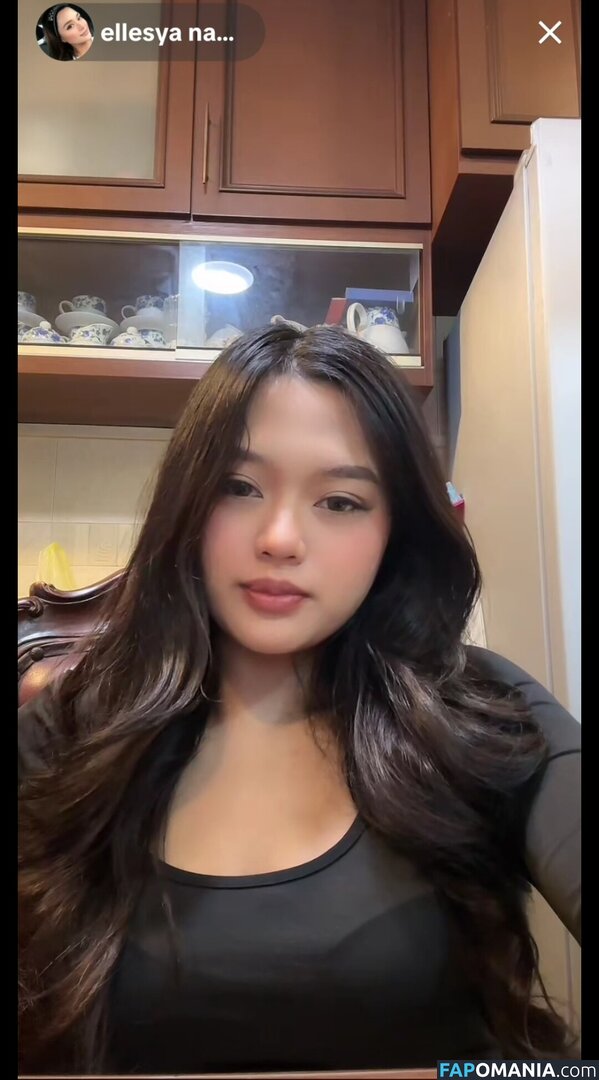 Ellesyanamira / PrincessEllesya Nude OnlyFans  Leaked Photo #3