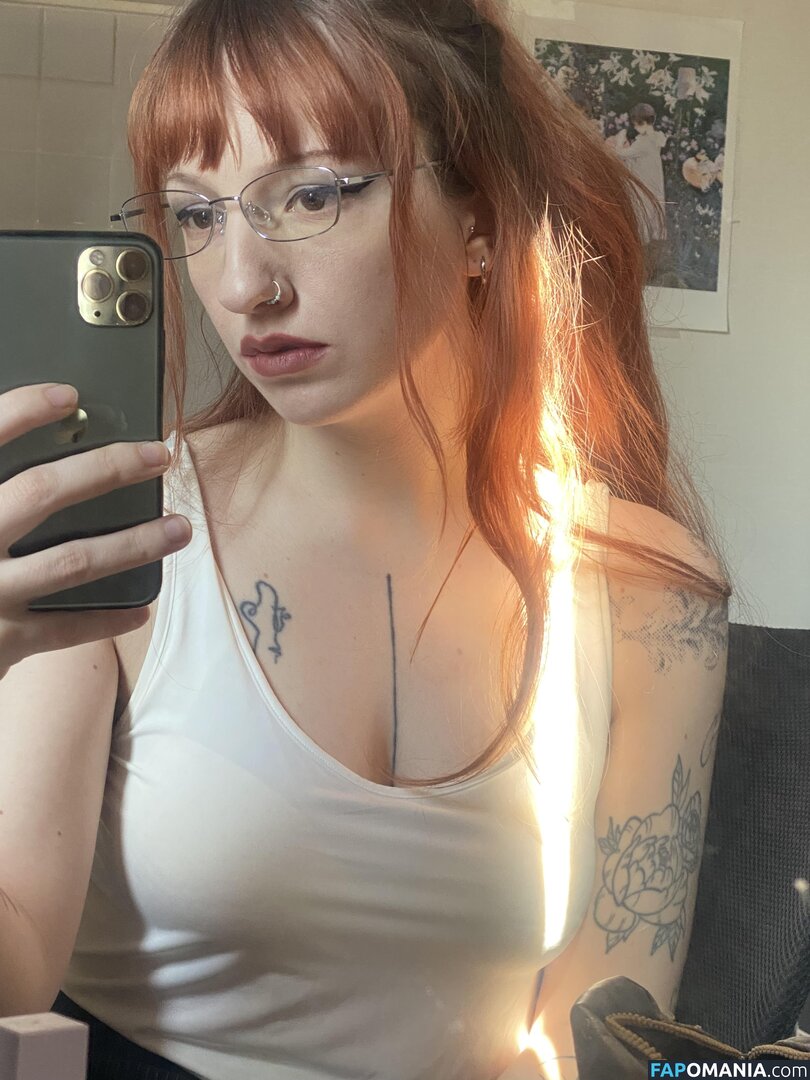 Ellie Haze / sgh.ellieehaze Nude OnlyFans  Leaked Photo #4