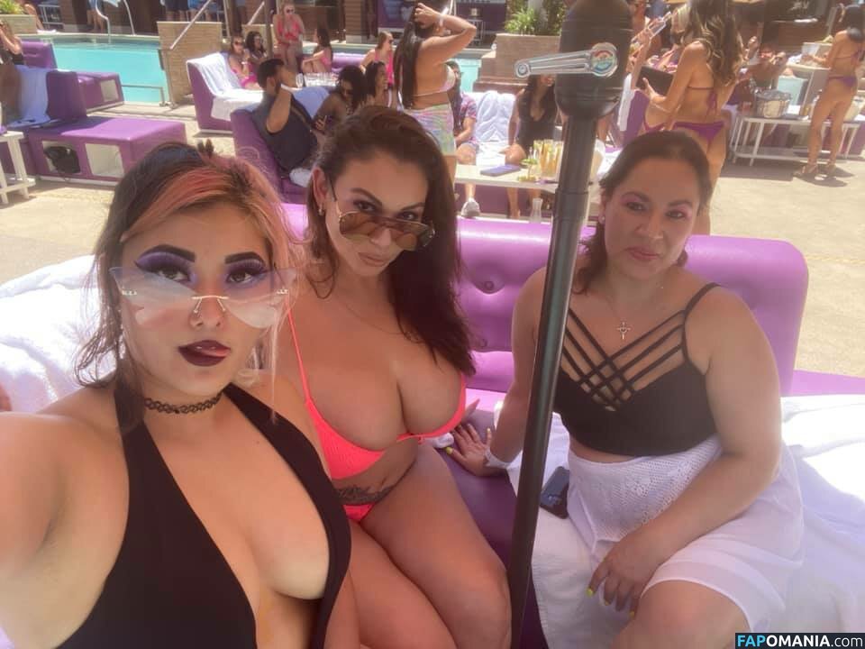 Ellie Reyna Rojas / elliereynarojas1 / texasplayboii Nude OnlyFans  Leaked Photo #14