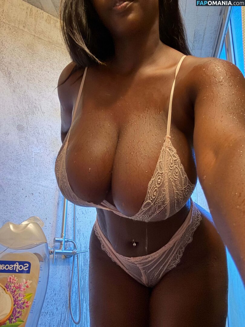 Ellie The Empress / _ellietheempress_ / empresselliee Nude OnlyFans  Leaked Photo #9