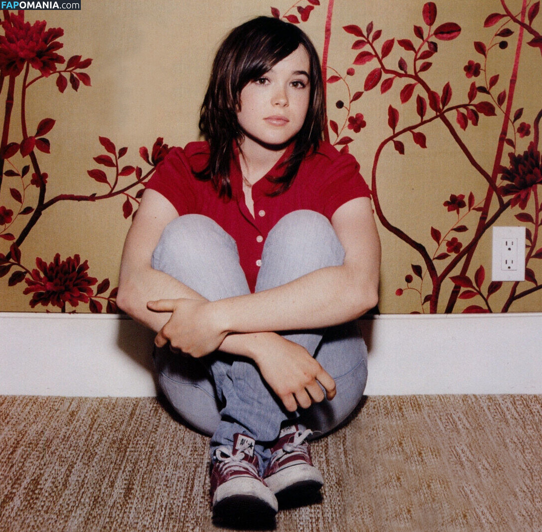 Elliot Page / elliotpage / formerly Ellen Page Nude OnlyFans  Leaked Photo #9