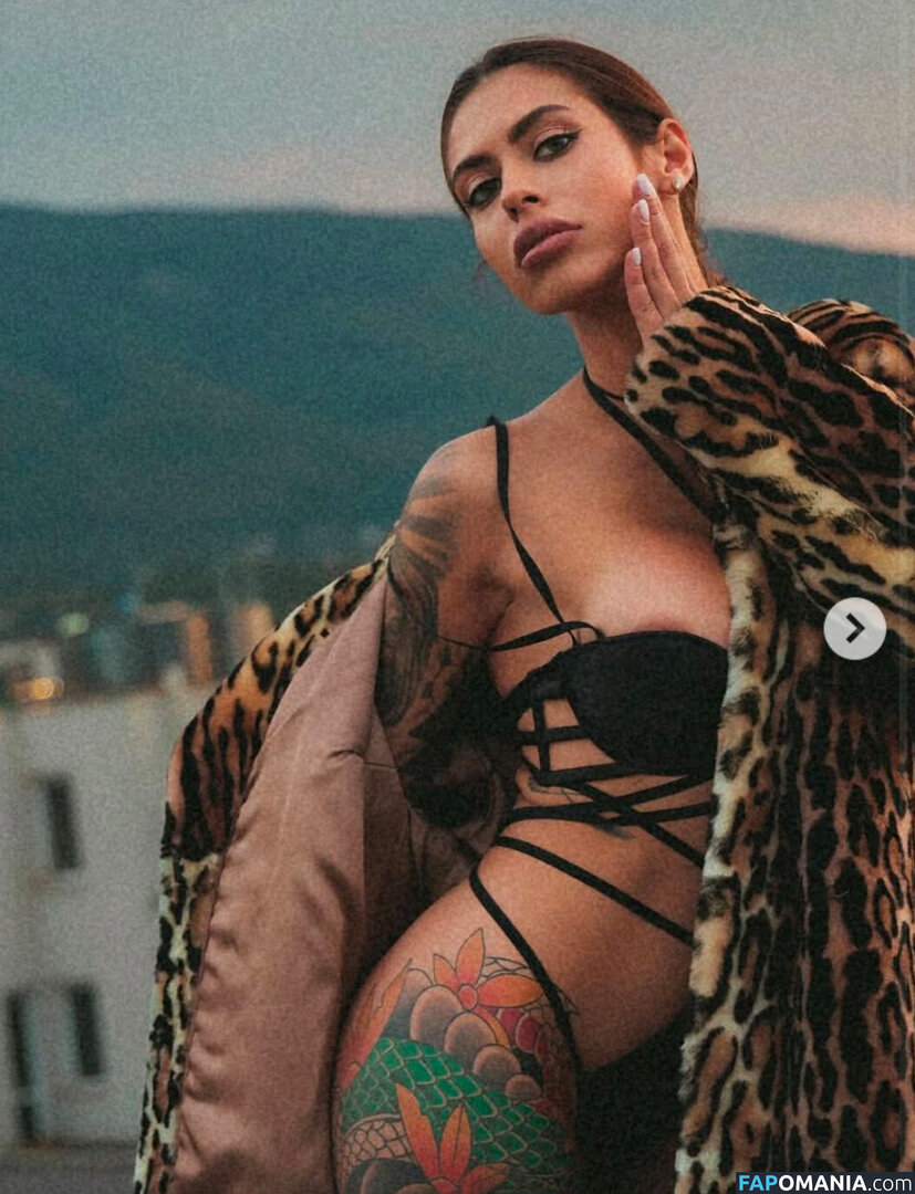ellsii_ / inkedelenaa Nude OnlyFans  Leaked Photo #11