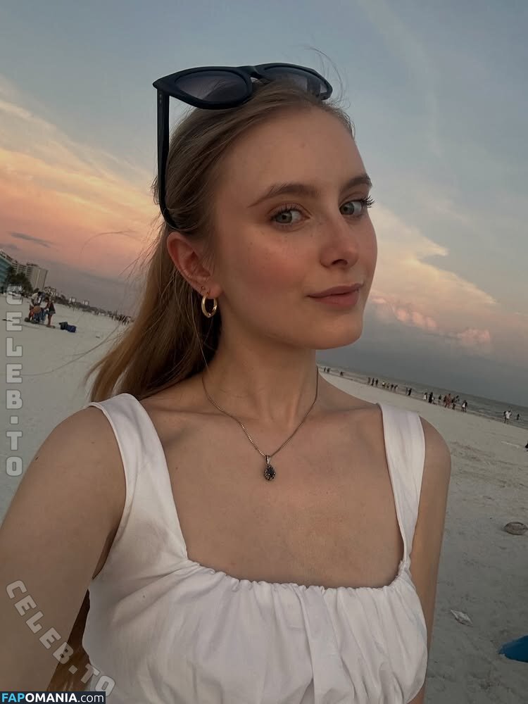 Elly Key / ellykeyof / ellykeyofficial Nude OnlyFans  Leaked Photo #1