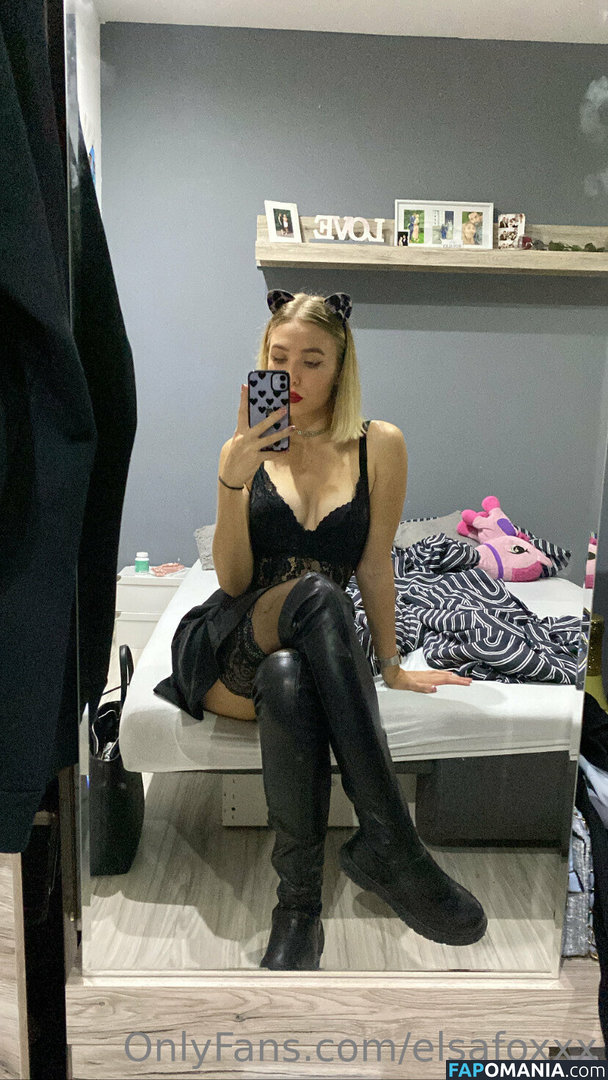 efox23 / elsafoxxx Nude OnlyFans  Leaked Photo #2