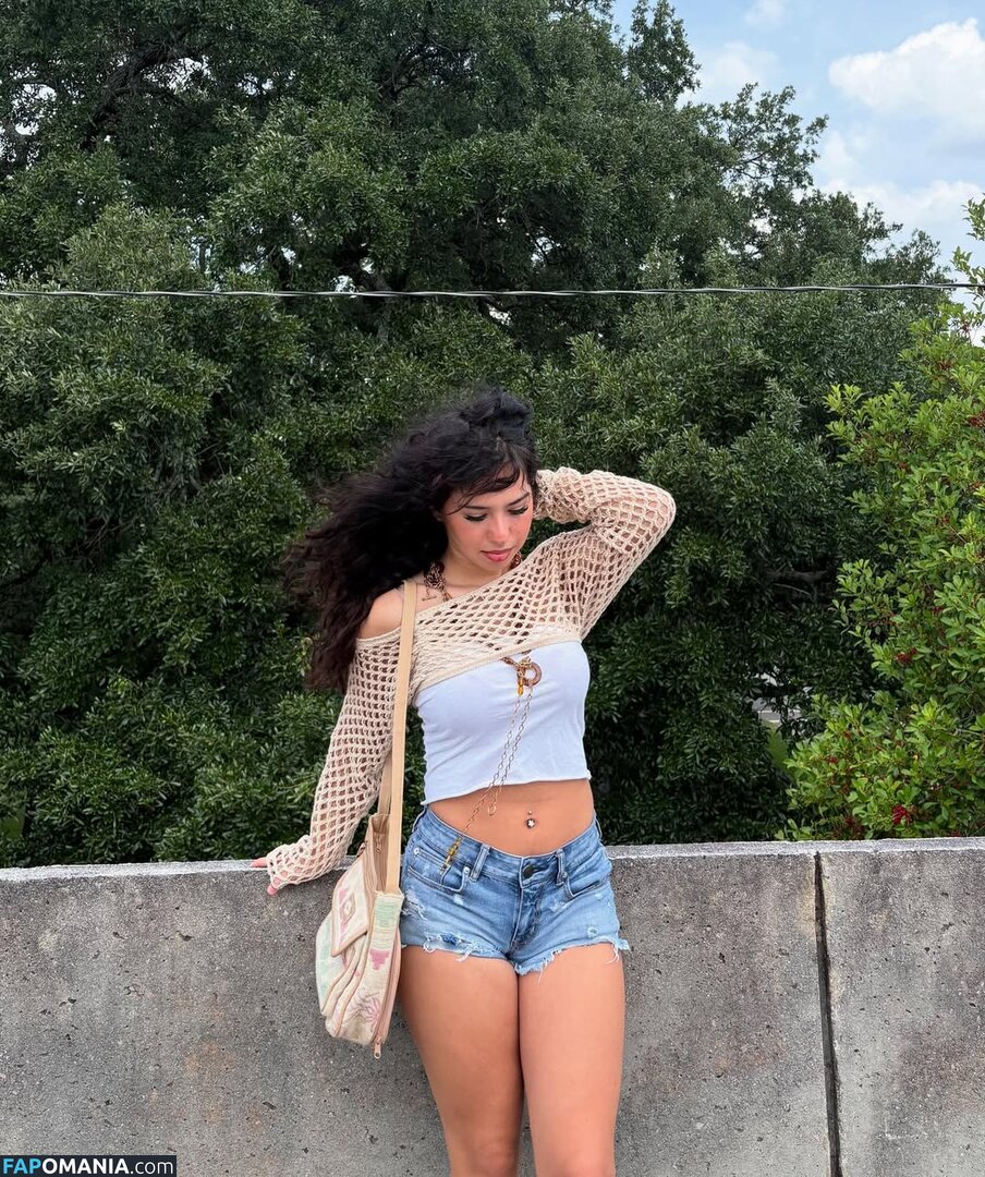 Emaleah Christou / emaleahchristou / https: Nude OnlyFans  Leaked Photo #8