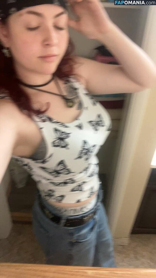 Emalee Small Nude OnlyFans  Leaked Photo #3